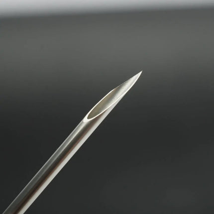 Invictus Tri-Beveled Ultra-Sharp Tips Biomedical-Grade Piercing Needles